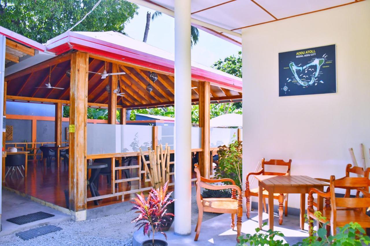 Charming Holiday Lodge Addu City Exterior photo