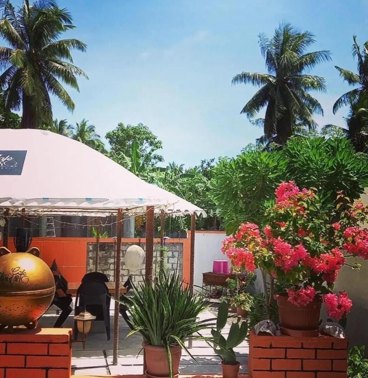 Charming Holiday Lodge- Addu Atoll Meedhoo, Maldives Exterior photo